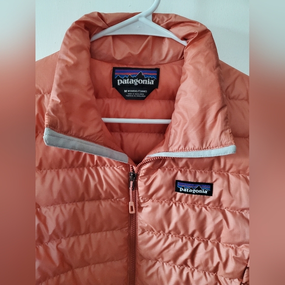 Patagonia Womens Down Sweater - Picture 4 of 9